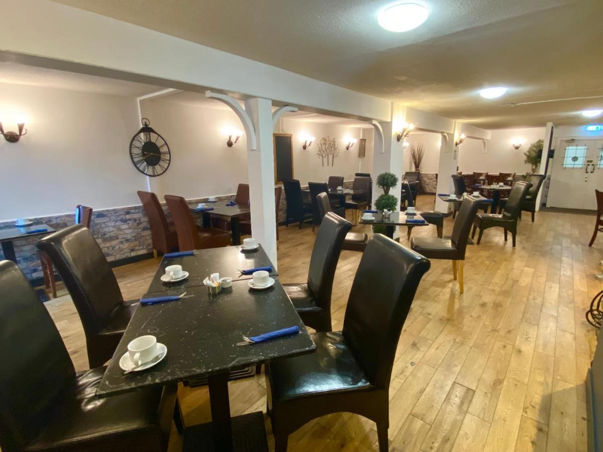 סלקירק The County Hotel - Self Check-In, Ultra Fast Wi-Fi, Free Parking, Central Location מראה חיצוני תמונה