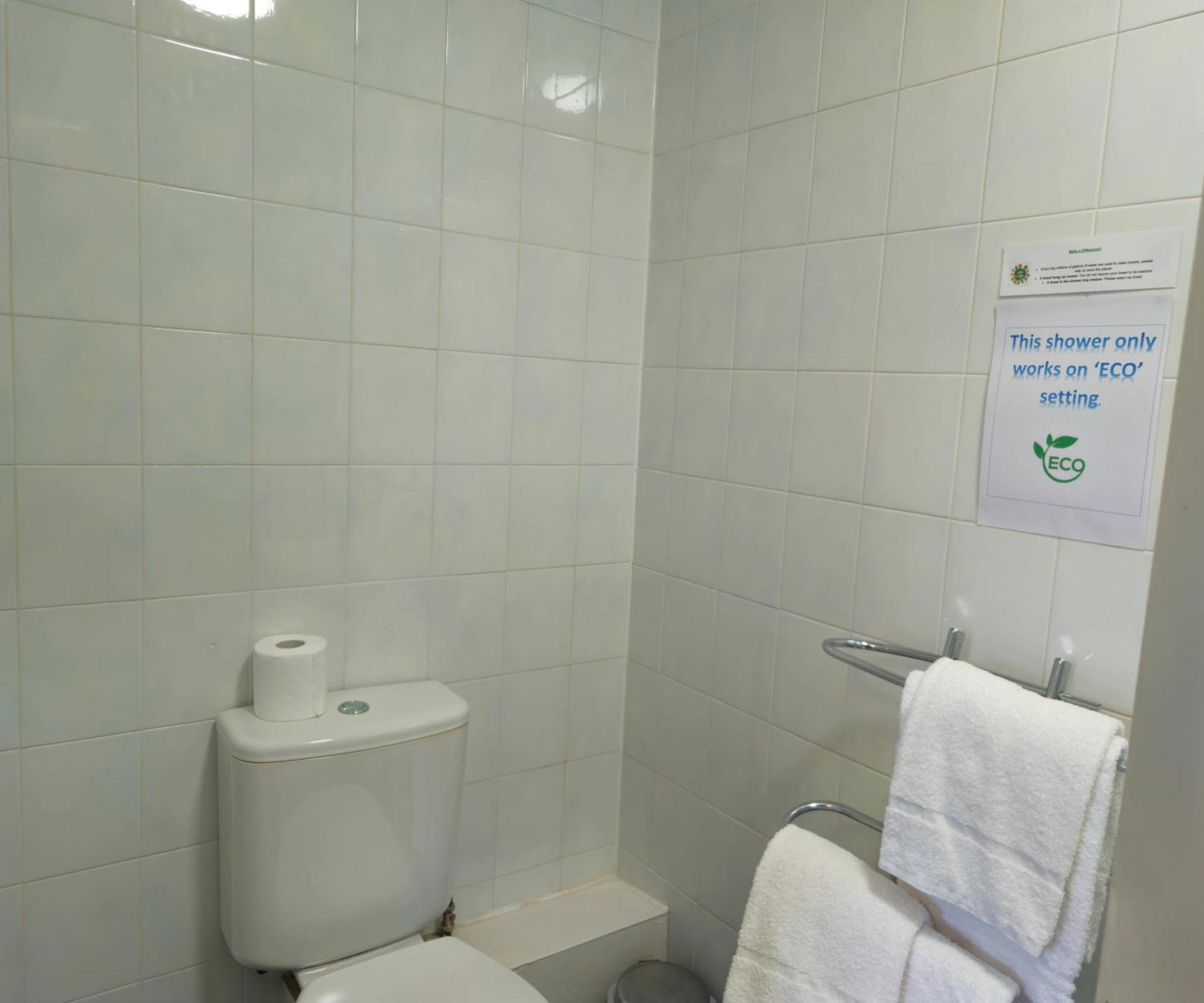 סלקירק The County Hotel - Self Check-In, Ultra Fast Wi-Fi, Free Parking, Central Location מראה חיצוני תמונה