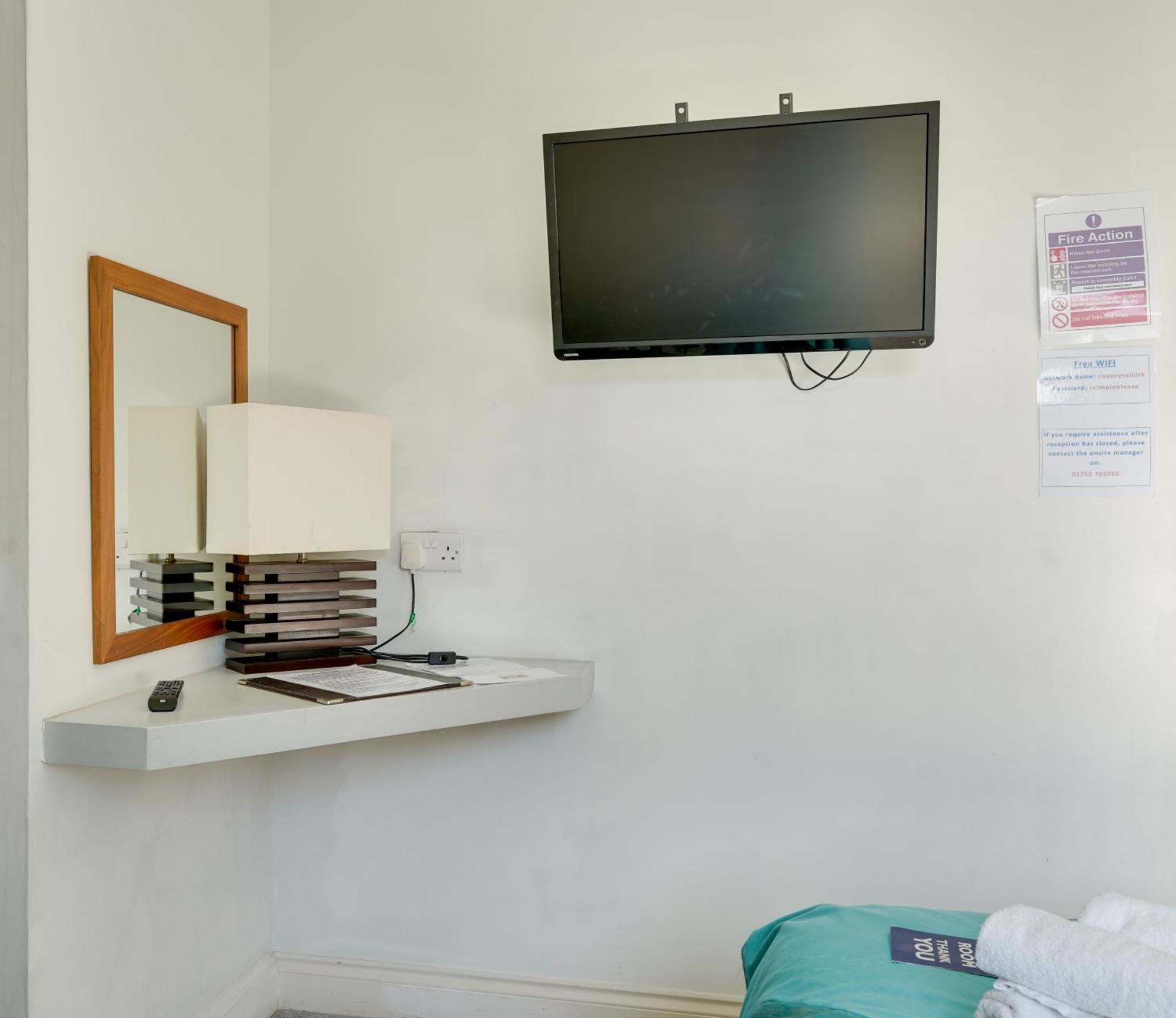 סלקירק The County Hotel - Self Check-In, Ultra Fast Wi-Fi, Free Parking, Central Location מראה חיצוני תמונה